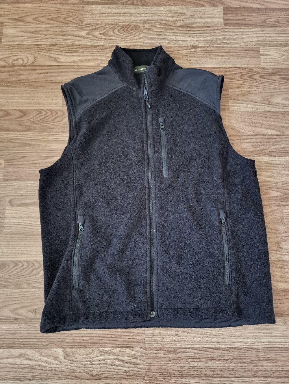 Eddie Bauer Men's Black Vest